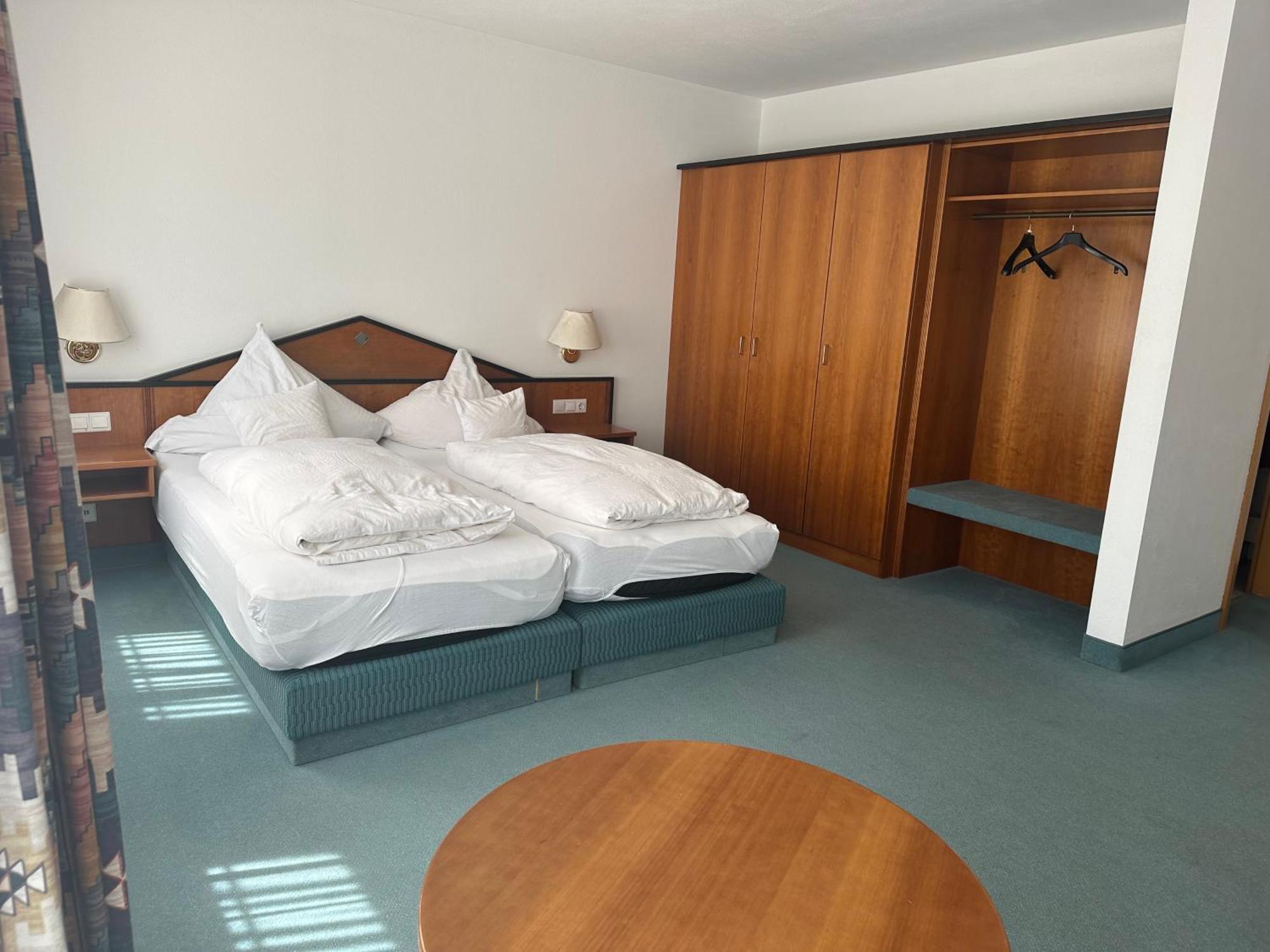 St Hotel Reichertshofen Exterior photo